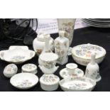 Collection of Wedgwood Kutani Ware (fourteen pieces). P&P Group 3 (£25+VAT for the first lot and £