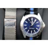 Gents Hugo Boss Ocean Edition 330ft wristwatch. P&P Group 1 (£14+VAT for the first lot and £1+VAT