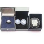 Three silver and Wedgwood jasperware items, a ring, earrings and brooch. P&P Group 1 (£14+VAT for