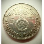 1936 - Silver 5 Reichsmark - Depiction of Nazi symbol ; Eagle and Hindenburg - Berlin Mint. P&P