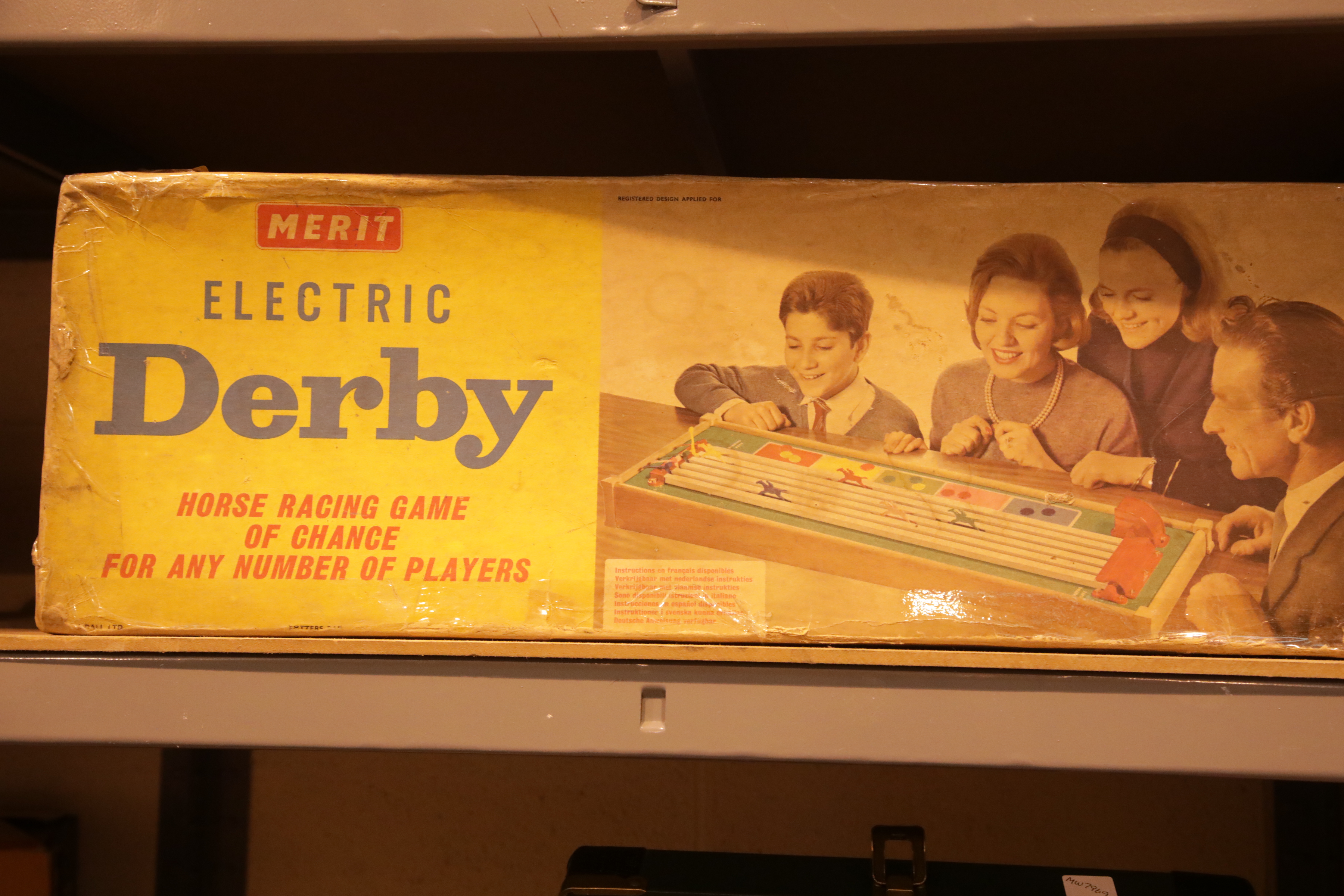 Vintage Merit Electric Derby horse racing game. Not available for in-house P&P.