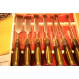 New Deluxe chisel set. This lot is not available for in-house P&P.