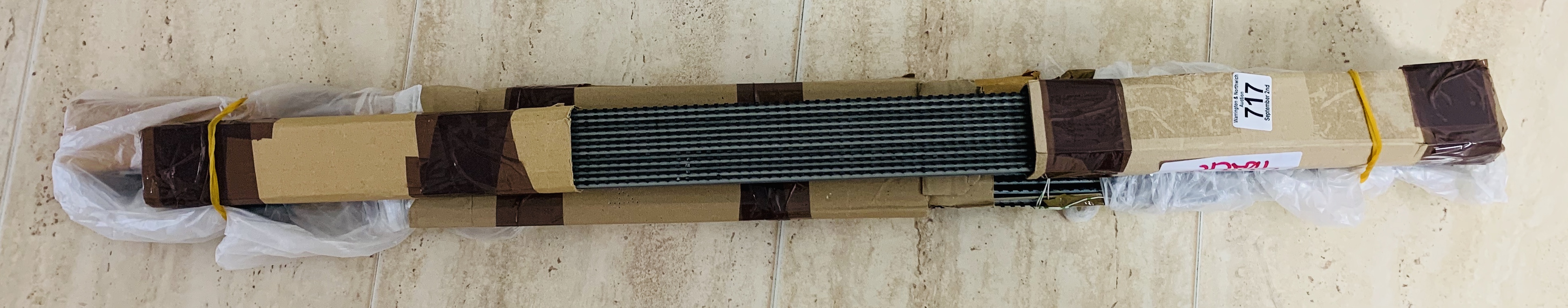 20+ OO Gauge Flexi Track Lengths - Unboxed. P&P Group 3 (£25+VAT for the first lot and £5+VAT for