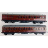 2x Well Built 7mm O Gauge Plastic LMS Passenger Coaches. P&P Group 3 (£25+VAT for the first lot