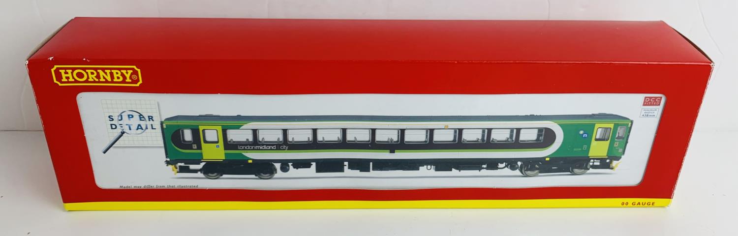 Hornby R2931X London Midland Class 153 DMU DCC Digital - Boxed. P&P Group 2 (£18+VAT for the first