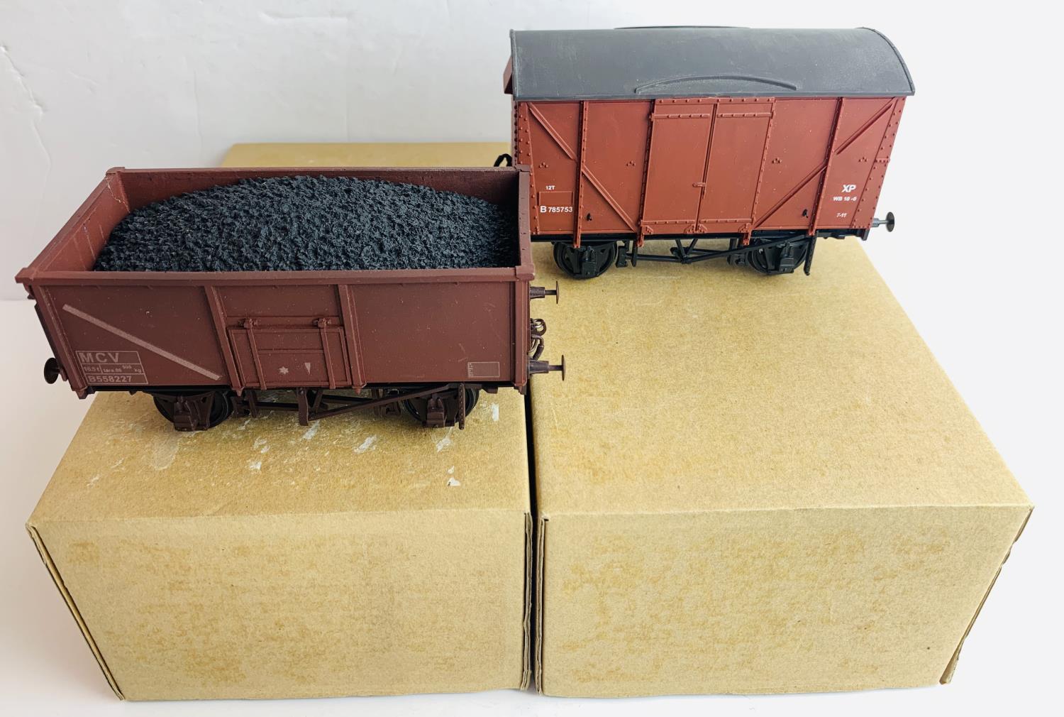 2x Skytrex Models 7mm O Gauge BR Wagons - Both Boxed. P&P Group 2 (£18+VAT for the first lot and £