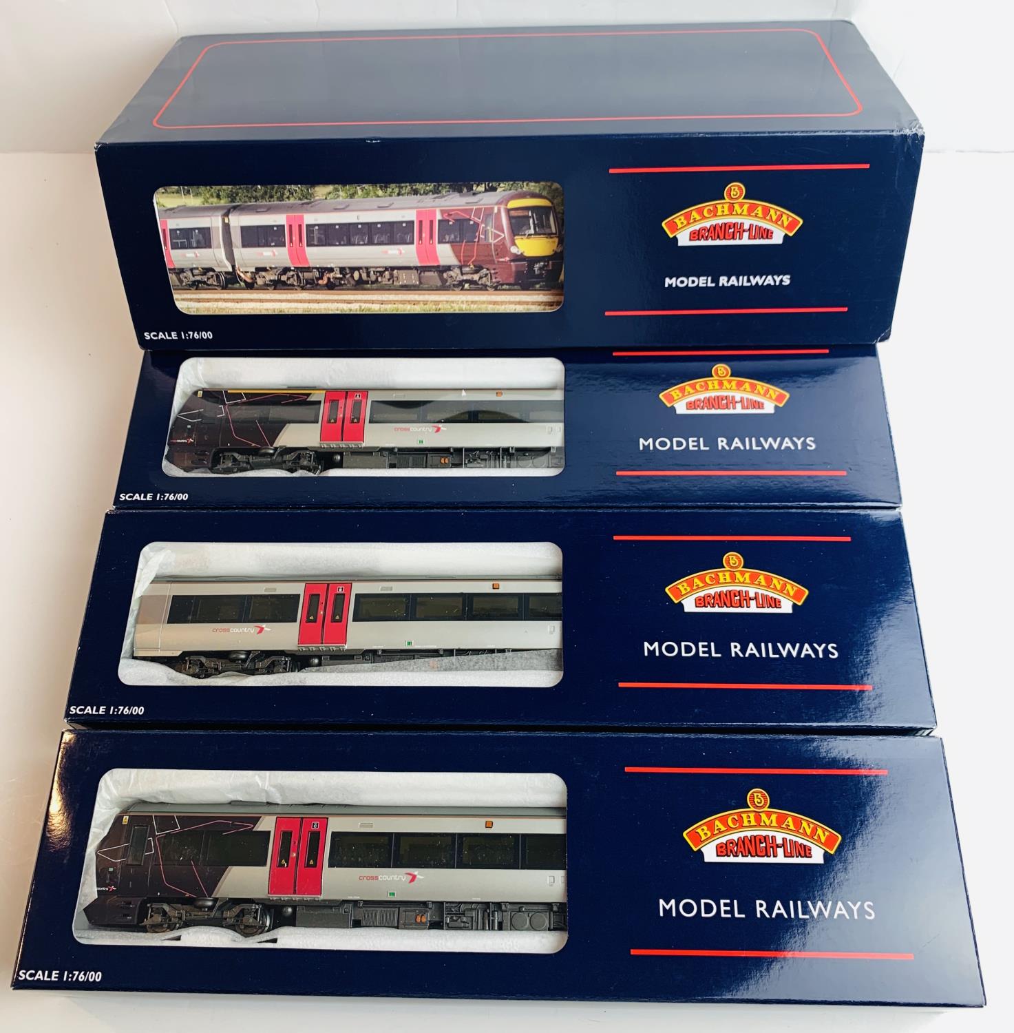 Bachmann 32-465 Class 170 3 Car Unit 'Cross Country' Livery - Boxed. P&P Group 2 (£18+VAT for the