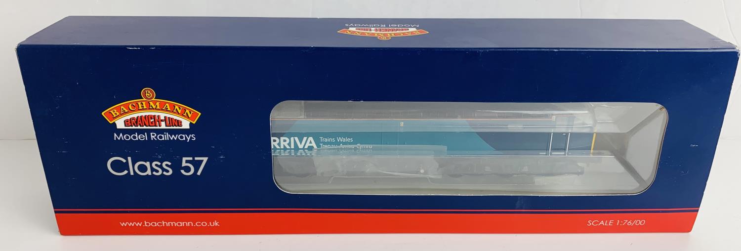 Bachmann 32-755 Class 57/3 Arriva Trains Wales - Boxed wth Detail Pack & Papers. P&P Group 2 (£18+