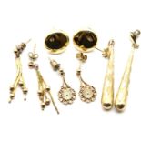 Four pairs of assorted 9ct gold earrings, 8.0g. P&P Group 1 (£14+VAT for the first lot and £1+VAT