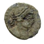 Roman Bronze AE4 Constantine dynasty with Centurions holding legionary standards. P&P Group 1 (£14+