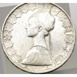 500L - Italy - Silver - 1958-1961 - dated on edge clear. P&P Group 1 (£14+VAT for the first lot