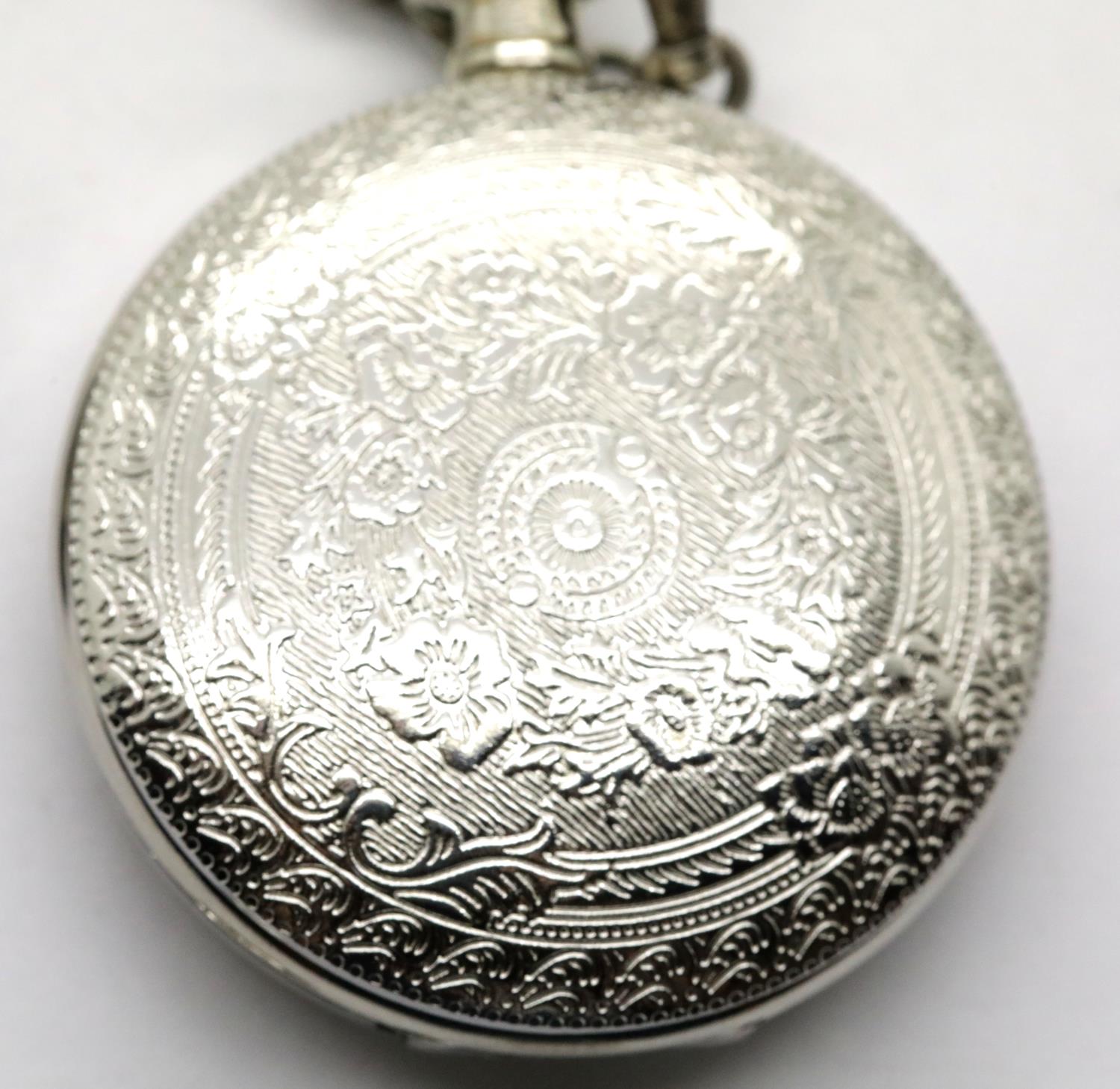 White metal pocket watch and chain, dial D: 3 mm, chain L: 19 cm, 49g. Working at lotting. P&P Group - Image 2 of 4