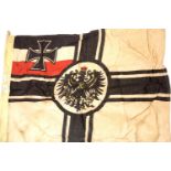 German Imperial WWI type flag, 90 x 60 cm. P&P Group 1 (£14+VAT for the first lot and £1+VAT for