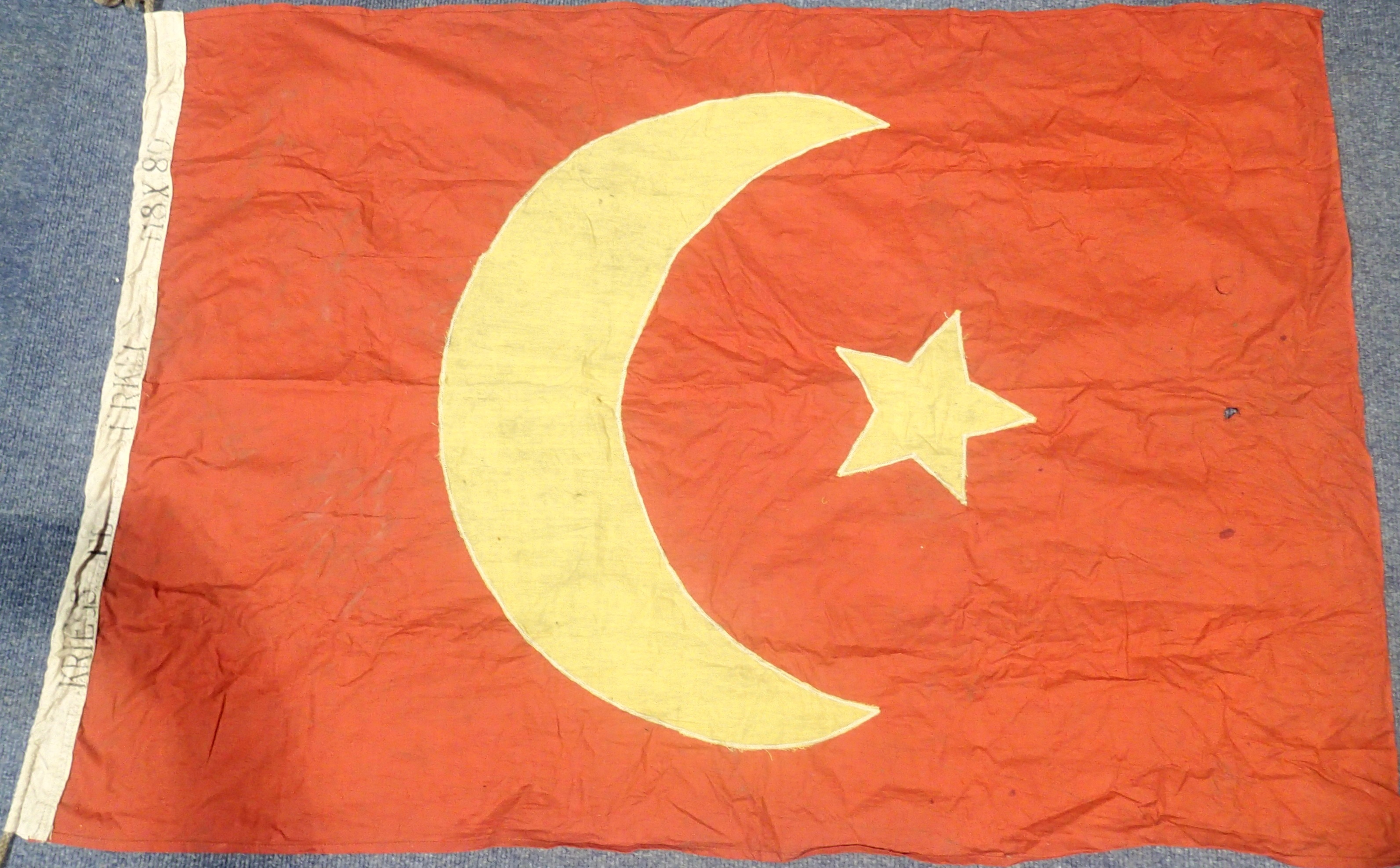 WW1 Style Ottoman (Turkish) Flag 118 x 80 cm. P&P Group 2 (£18+VAT for the first lot and £3+VAT - Image 7 of 7