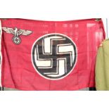 German WWII type battle flag with embroidered label 'Franzs Eberhardt Fahnerfabrik West', 95 x 55