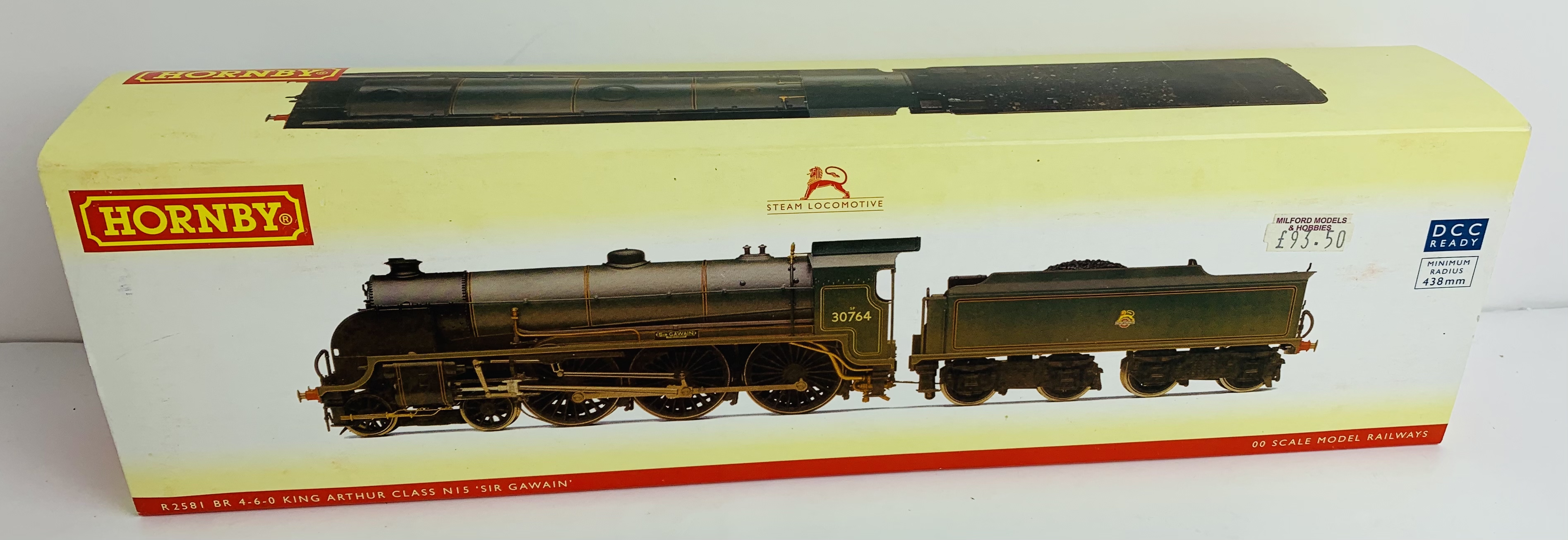 Hornby R2581 BR 4-6-0 Class N15 30764 Sir Gawain Weathered Loco - Boxed. P&P Group 1 (£14+VAT for