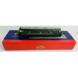 Bachmann 32-066 Class 43 Warship 'Pegasus' BR Green Yellow Panel - Boxed. P&P Group 1 (£14+VAT for