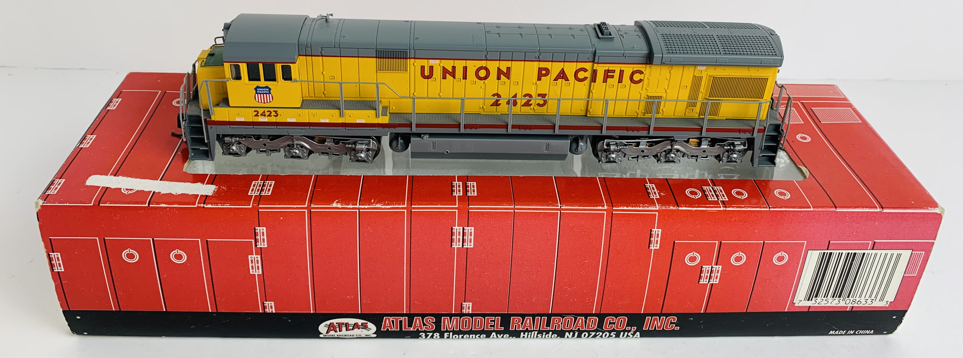 Atlas 8633 C30-7 Union Pacific HO Scale - Boxed, P&P Group 2 (£18+VAT for the first lot and £3+VAT