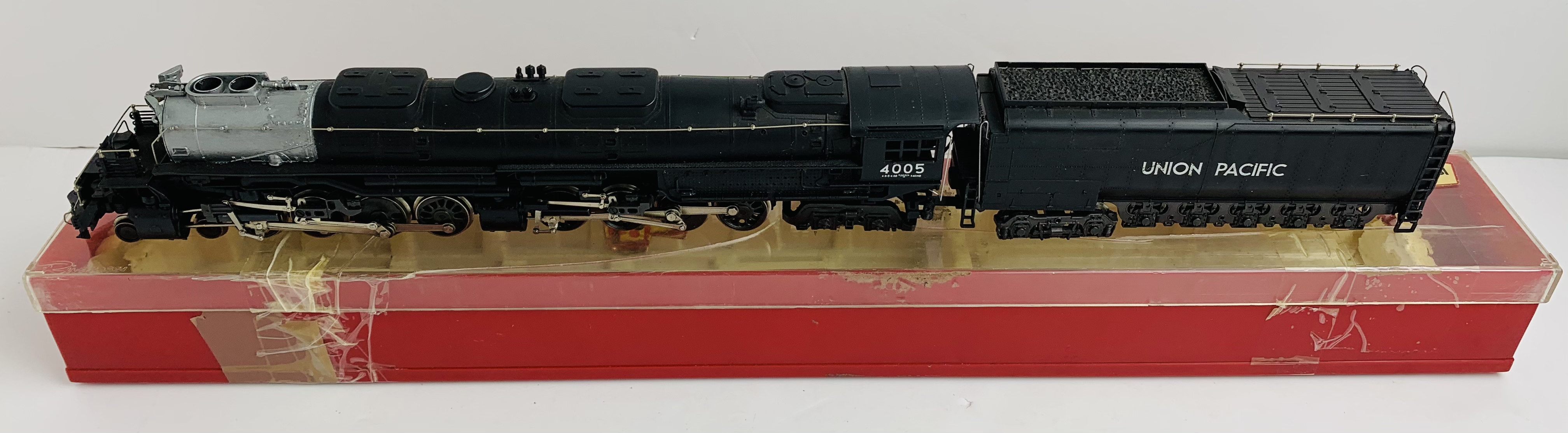 Rivarossi HO 1254 4-8-8-4 BIG BOY Union Pacific Loco - Boxed. P&P Group 2 (£18+VAT for the first lot