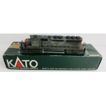 Kato HO 37-01D EMD SD40 Southern Pacific - Boxed. P&P Group 1 (£14+VAT for the first lot and £1+