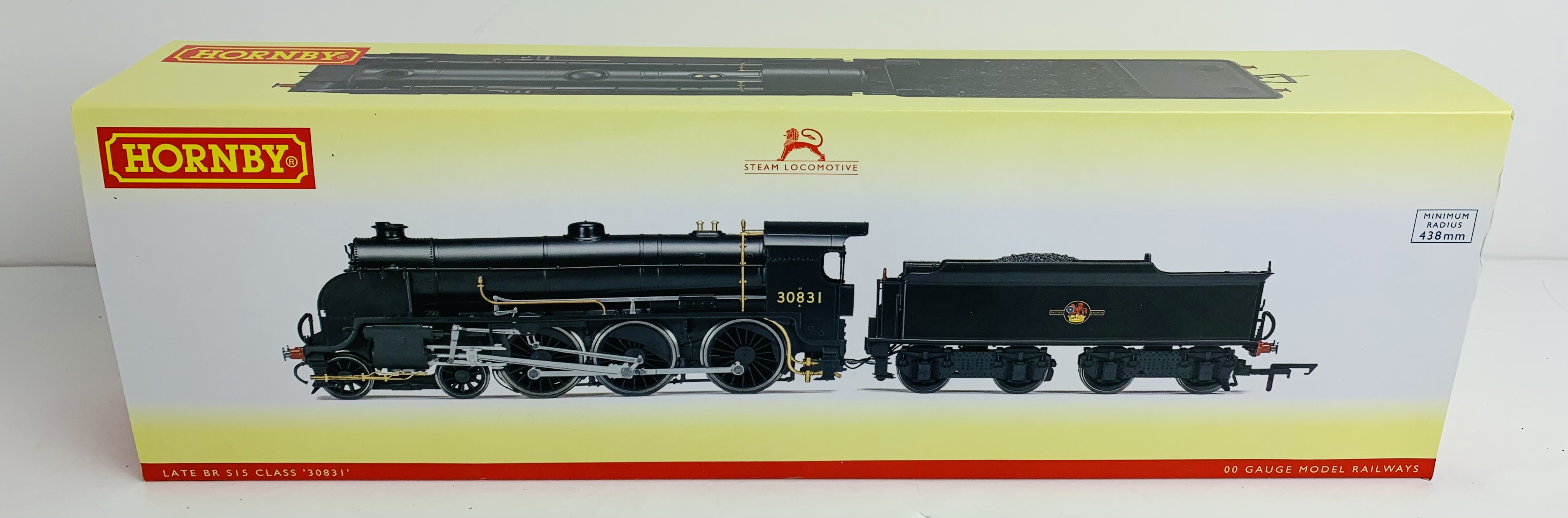 Hornby R3413 Late BR S15 Class Loco 30831 - Boxed. P&P Group 1 (£14+VAT for the first lot and £1+VAT