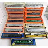 17x HO Scale Coaches - All Boxed. P&P Group 3 (£25+VAT for the first lot and £5+VAT for subsequent