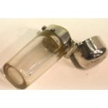 Silver Mappin and Webb perfume bottle, H: 7 cm. P&P Group 1 (£14+VAT for the first lot and £1+VAT