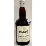 Vintage bottle of Haig Blended Scotch whisky. P&P Group 2 (£18+VAT for the first lot and £3+VAT