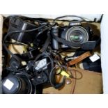 Quantity of cameras including Sony and Minolta. P&P Group 2 (£18+VAT for the first lot and £3+VAT