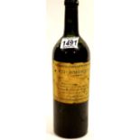 Bottle of undated red Bordeaux Superieur wine with a 1947 budget label affixed. P&P Group 2 (£18+VAT