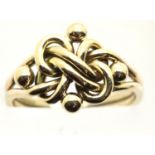 9ct gold knot ring, size Q, 4.3g. P&P Group 1 (£14+VAT for the first lot and £1+VAT for subsequent