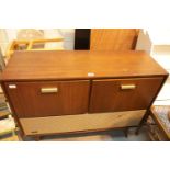 Vintage Monarch radiogram. Not available for in-house P&P.