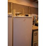 Under counter Essential fridge, model CUL55W18. Not available for in-house P&P. Condition Report: