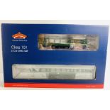 Bachmann OO 2x Car BR Green DMU - Boxed. P&P Group 2 (£18+VAT for the first lot and £3+VAT for