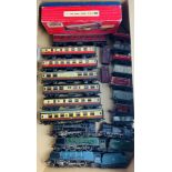 Assorted Hornby Dublo & Wrenn - Including 4x Locomotives & TPO Set Boxed (Playworn). P&P Group 3 (£