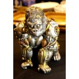 Steampunk resin Gorilla, H: 29 cm. P&P Group 2 (£18+VAT for the first lot and £3+VAT for