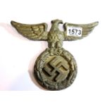 German WWII cast metal Eagle & Swastika, H: 18 cm. P&P Group 2 (£18+VAT for the first lot and £3+VAT