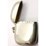 Edwardian hallmarked silver heavy gauge vesta case, Birmingham assay, 1909 40g. P&P Group 1 (£14+VAT