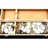 Large quantity of UK coinage (no silver). P&P Group 3 (£25+VAT for the first lot and £5+VAT for