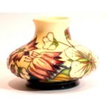 Moorcroft vase in the Bramble Revisited pattern, H: 7.5 cm. P&P Group 1 (£14+VAT for the first lot