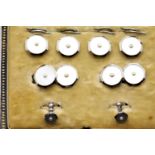 Cased set of 9ct white gold and mother of pearl gents studs and cufflinks, 14.3g total. P&P Group