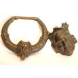 Georgian cast bronze door knocker with Cernunnos mask and gentleman's head, H: 18 cm. P&P Group