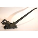 Indian metal opium pipe, L: 28 cm. P&P Group 3 (£25+VAT for the first lot and £5+VAT for