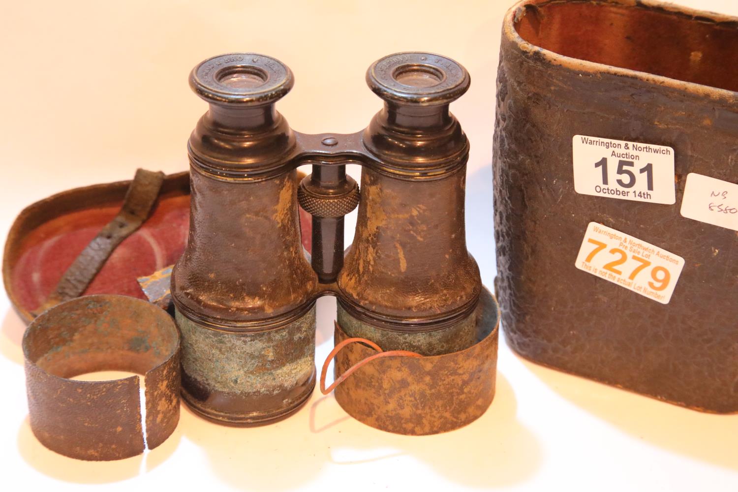 Pair of vintage Armstrong and Bro binoculars in leather case. P&P Group 2 (£18+VAT for the first lot