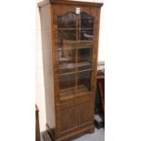 Early 20thC mahogany glazed bookcase with four adjustable shelves, H: 164 cm. Not available for in-