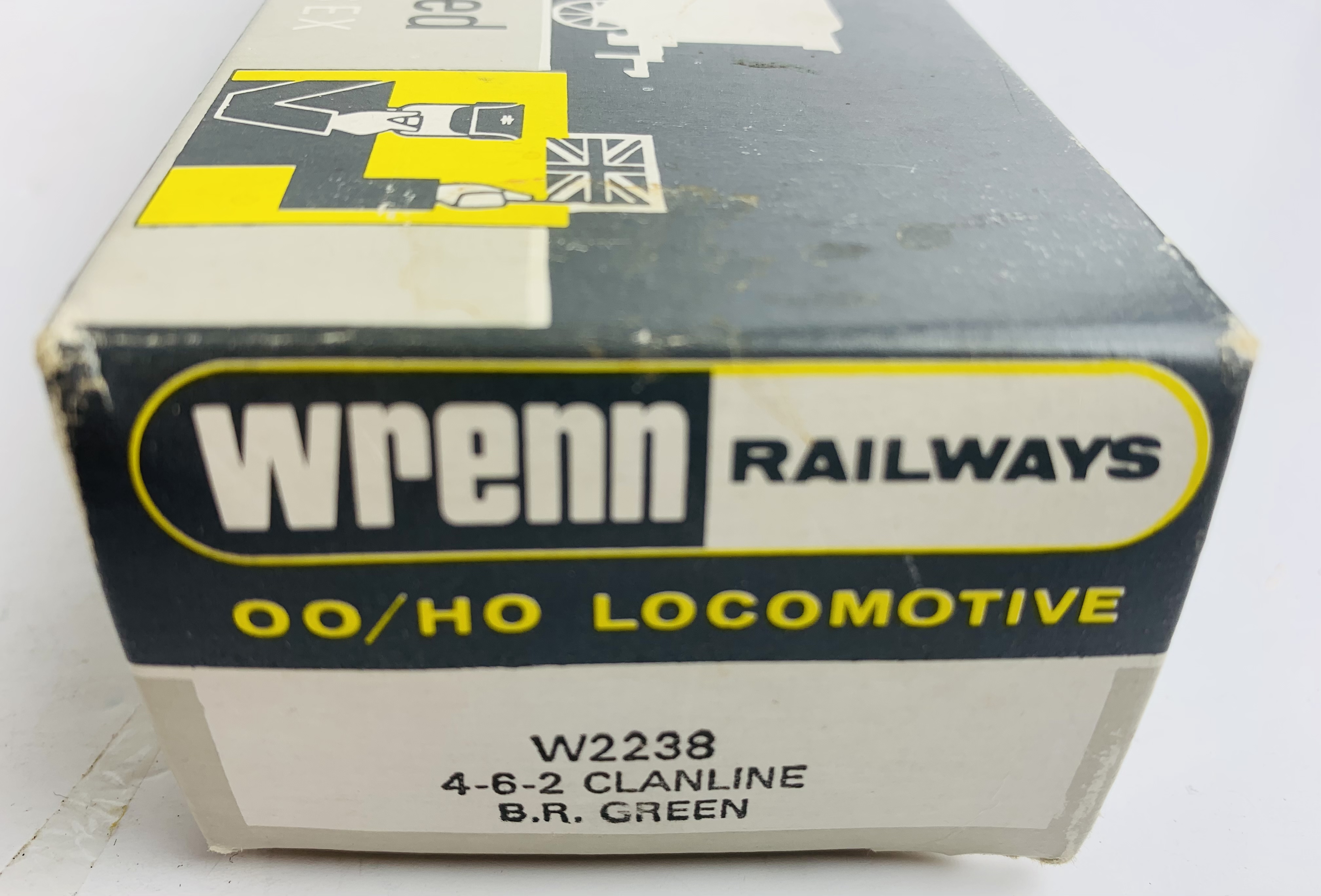 Wrenn W2238 'Clanline' 4-6-2 Boxed. P&P Group 1 (£14+VAT for the first lot and £1+VAT for subsequent - Image 5 of 6