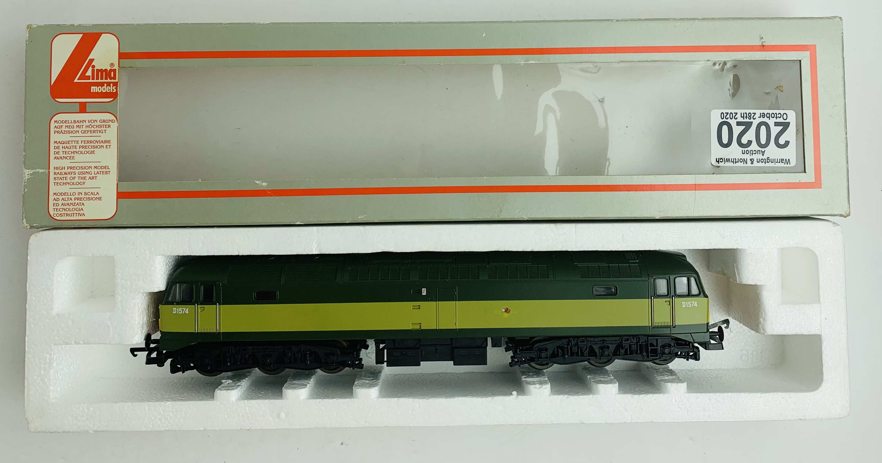 Hornby 47 BR 2 Tone Green Loco - Boxed. P&P Group 1 (£14+VAT for the first lot and £1+VAT for