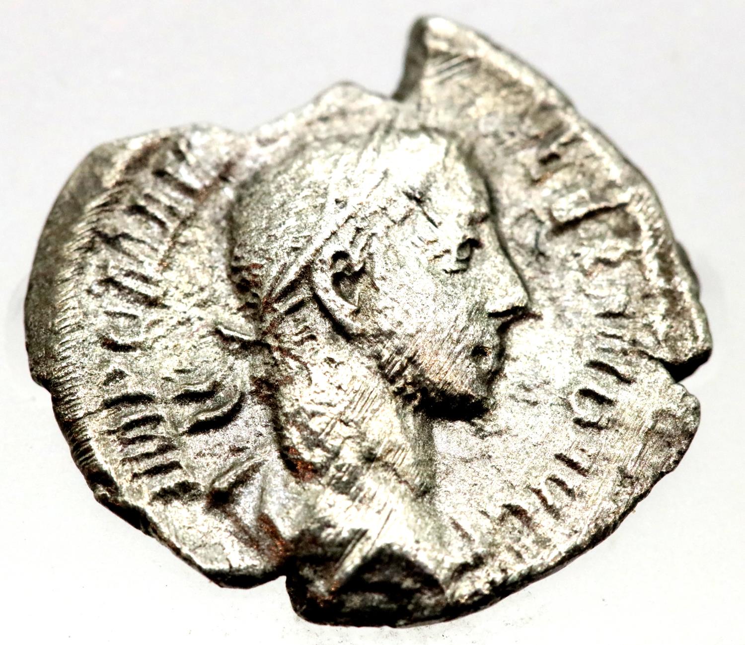 Severus Alexander Victory with Peace - Roman Empire Silver Denarius. P&P Group 1 (£14+VAT for the