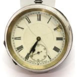 Continental 935 silver pocket watch and key, working at lotting. P&P Group 1 (£14+VAT for the