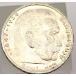 1938 - 5 Mark - E mint - Seltenes; depiction of Hindenburg, Swastika and Rech Eagle. P&P Group 1 (£